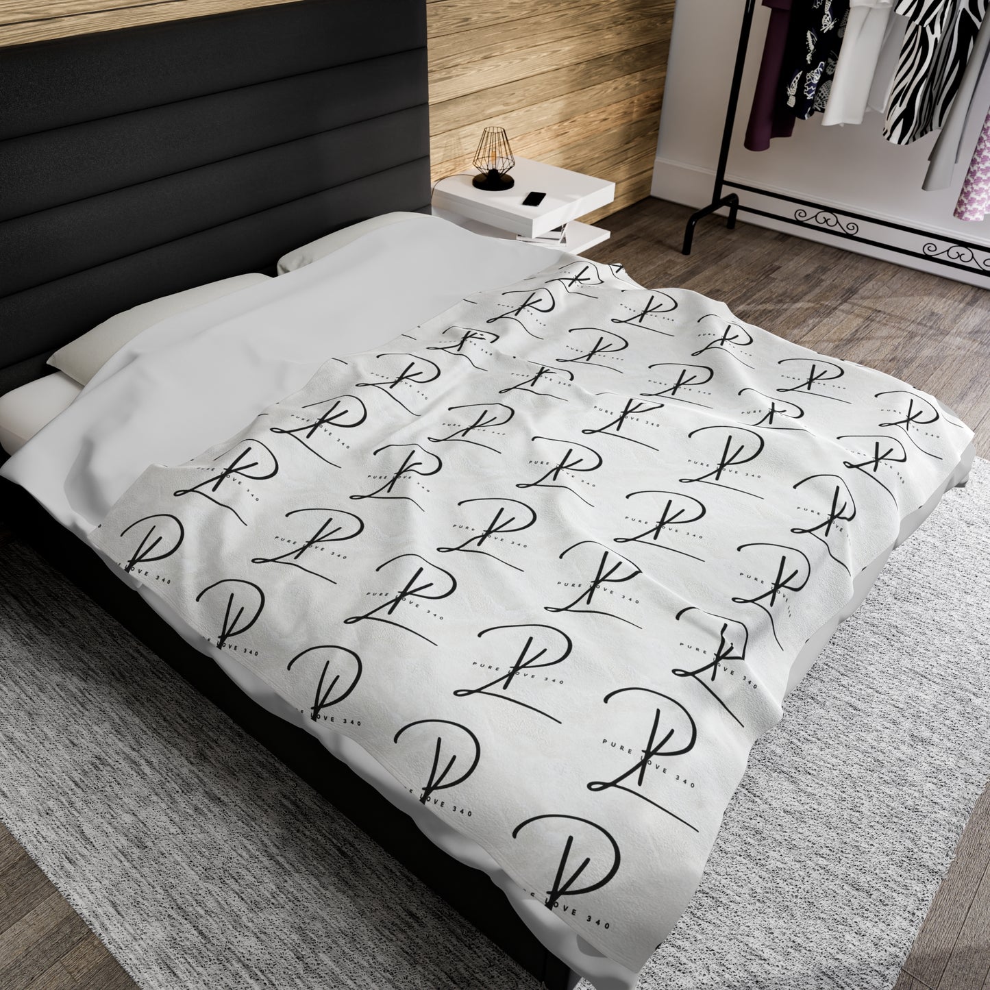Blk PL Plush Blanket