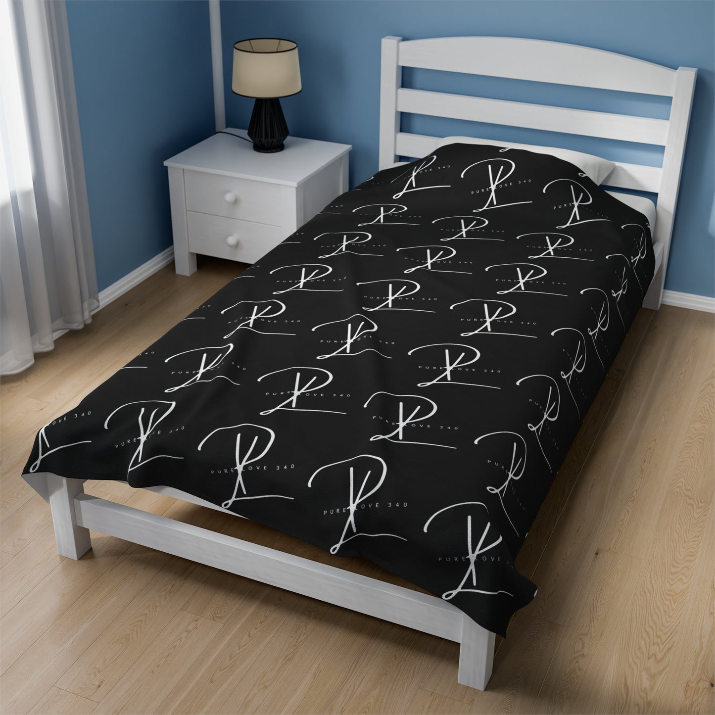 Blk PL Plush Blanket