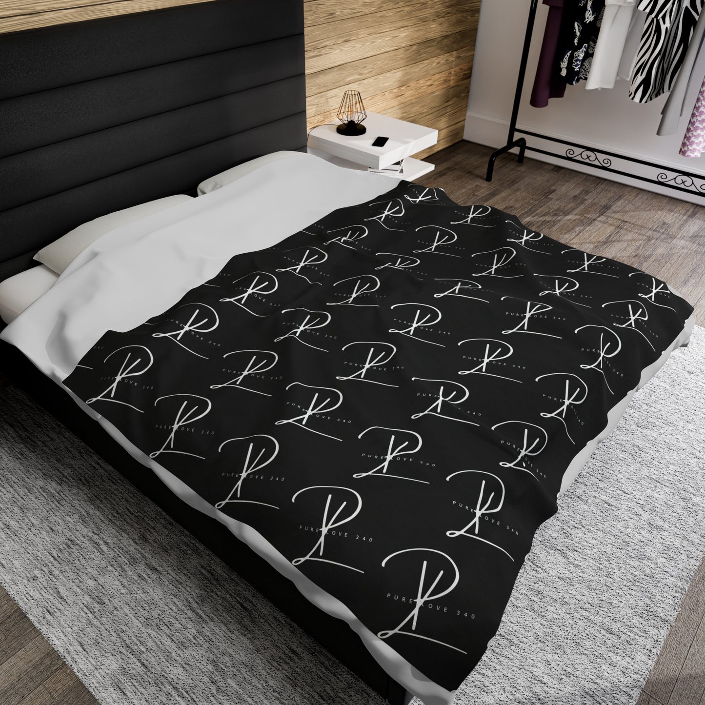 Blk PL Plush Blanket