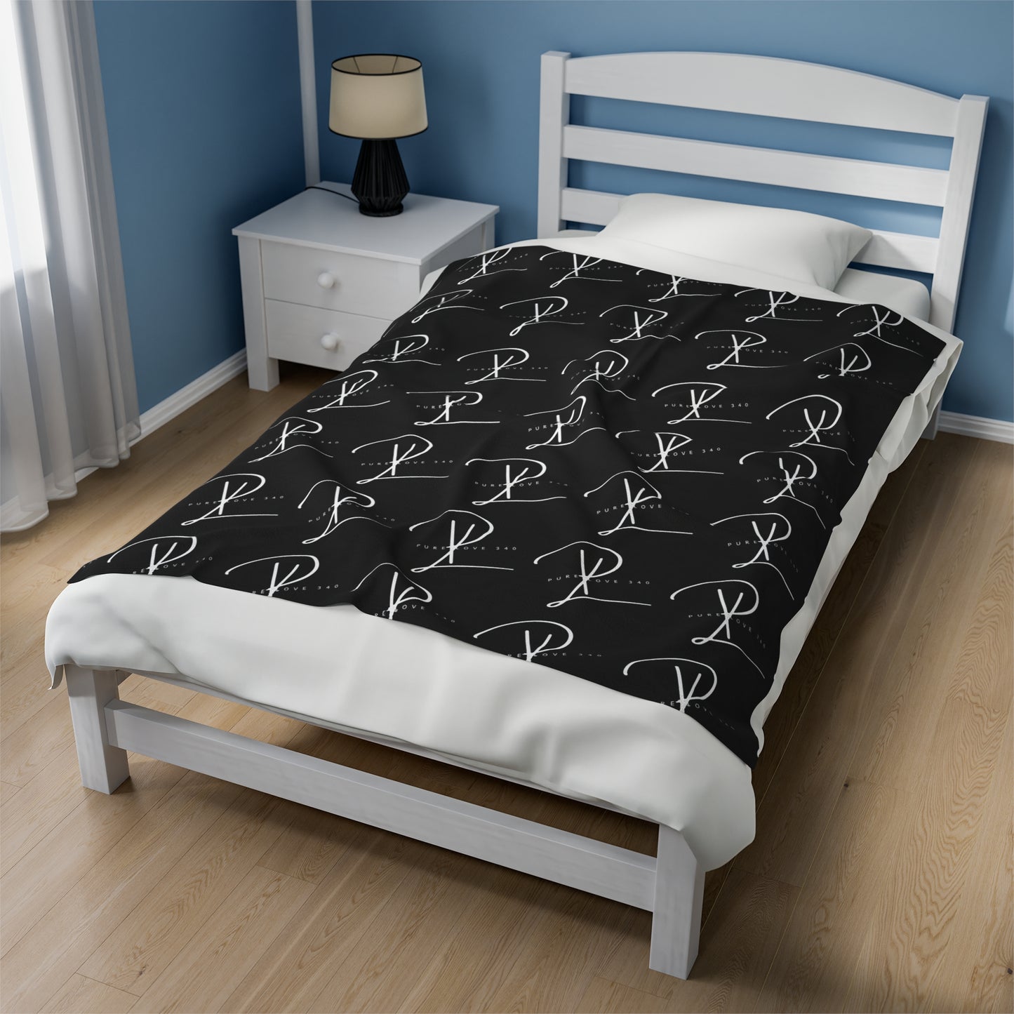 Blk PL Plush Blanket